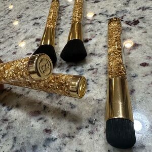 Gold Flake Makeup Brushes (5 Piece Set)